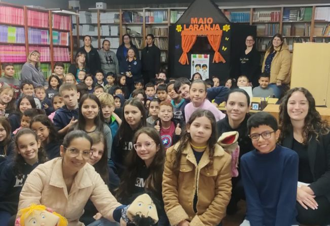 Escola Municipal Pejuçara tem atividades voltadas à campanha do Maio Laranja