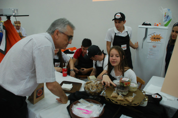 Foto - 6ª Colheita do PDE encanta pela criatividade e sucesso de público e vendas