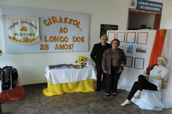 Foto - Ato de abertura da Semana da Pátria homenageia pracinhas e Grupo Girassol