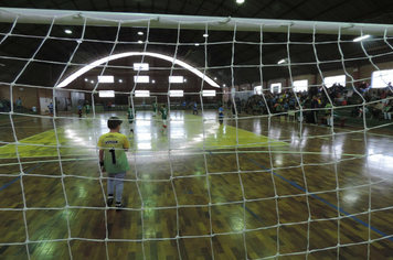 Foto - Bom público prestigiou rodada de abertura do intermunicipal de futsal