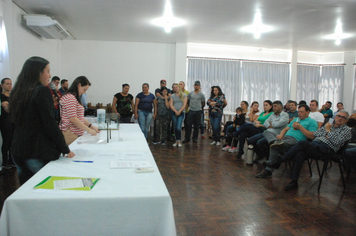 Foto - Conhecidos os contemplados em sorteio do Conjunto Habitacional Caminho das Palmeiras