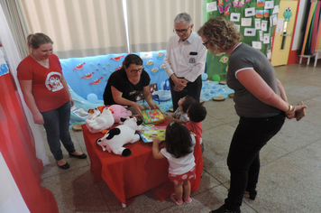 Foto - Emei realiza 1ª Feira de pequenos artistas e grandes cientistas
