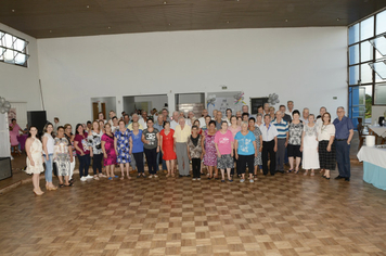Foto - Idosos de Pejuçara confraternizam e celebram o réveillon