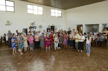 Foto - Idosos de Pejuçara confraternizam e celebram o réveillon