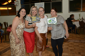 Foto - Idosos de Pejuçara confraternizam e celebram o réveillon