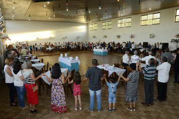 Foto - Idosos de Pejuçara confraternizam e celebram o réveillon