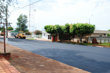 Foto - Obra de asfalto vai promover desenvolvimento e qualidade de vida em Pejuçara