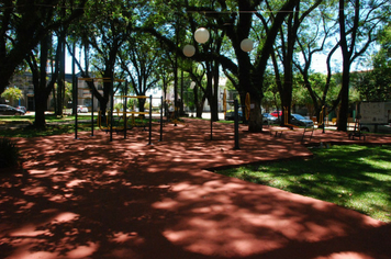 Foto - Praça Visconde de Rio Branco é revitalizada