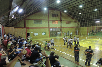 Foto - Primeira rodada do Interbairros de Futsal tem média de 5,25 gols por jogo