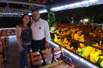 Foto - Show do Natal Iluminado de Pejuçara teve risos, lágrimas de emoção e muita gratidão