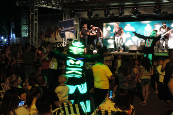 Foto - Show do Natal Iluminado de Pejuçara teve risos, lágrimas de emoção e muita gratidão