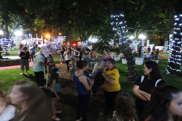 Foto - Show do Natal Iluminado de Pejuçara teve risos, lágrimas de emoção e muita gratidão