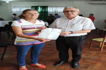 Foto - Sorteados os endereços de moradia aos beneficiários de projeto habitacional de Pejuçara