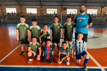 Encerramento do Bola na Rede reúne mais de 90 crianças e encerra atividades do ano