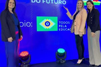 Prefeita Flaviana participa do Seminário de Boas-vindas aos novos Gestores Municipais promovido pela FUG-RS