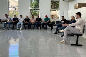 Secretaria de Saúde realiza encontro do Novembro Azul com servidores