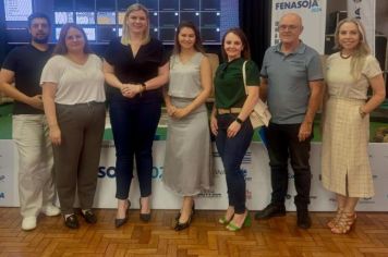 Prefeita Flaviana participa de encontro de lideranças na Fenasoja
