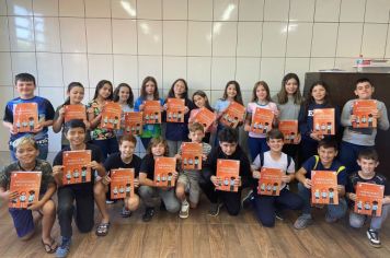 Programa de Integração Tributária é apresentado para alunos do 5º ano da Escola Municipal Pejuçara