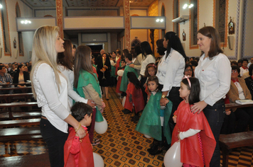 Missa na Paróquia São José celebra o Dia das Mães e o 49º Aniversário do Município de Pejuçara