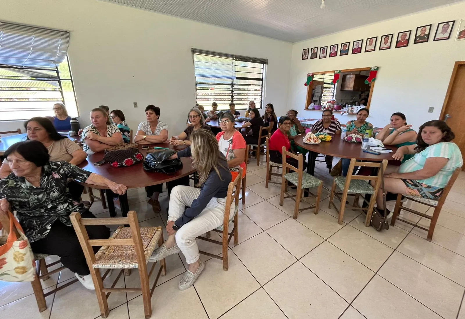 NAAB encerra atividades de 2025 com apresentação de oficinas e confraternização