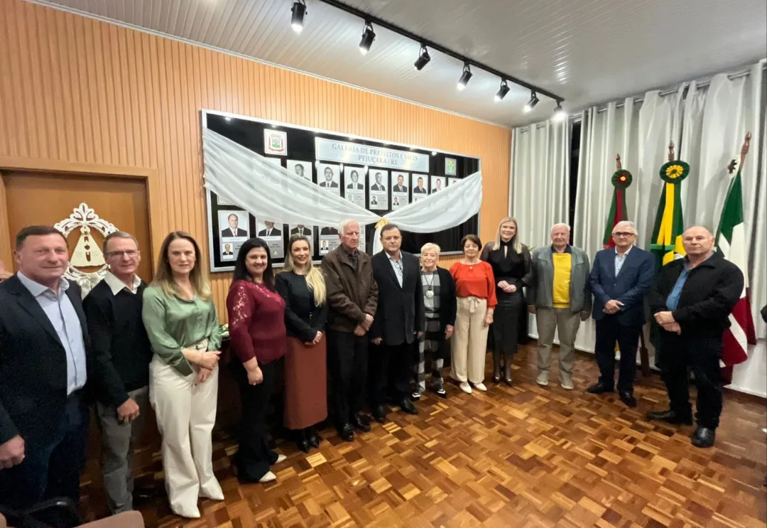 Inauguração da Galeria de Prefeitos e Vices valoriza a memória política do município 