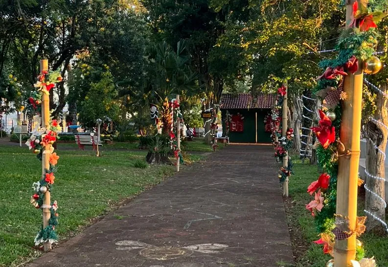 Comunicado - Retirada de decorações de Natal