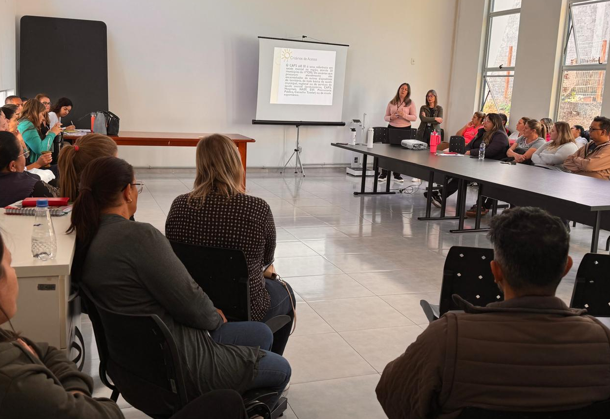Prefeitura de Pejuçara recebe visita da equipe do CAPS de Augusto Pestana