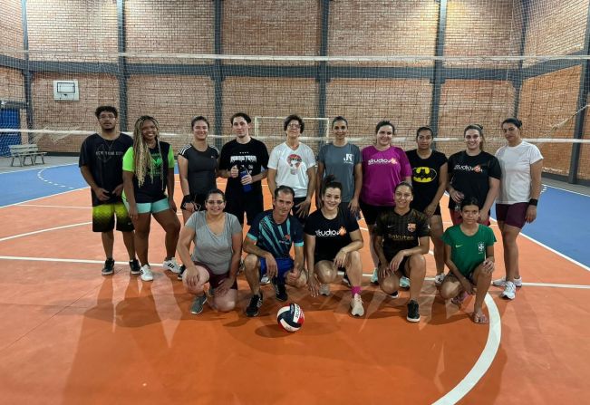 Retorno das aulas de vôlei