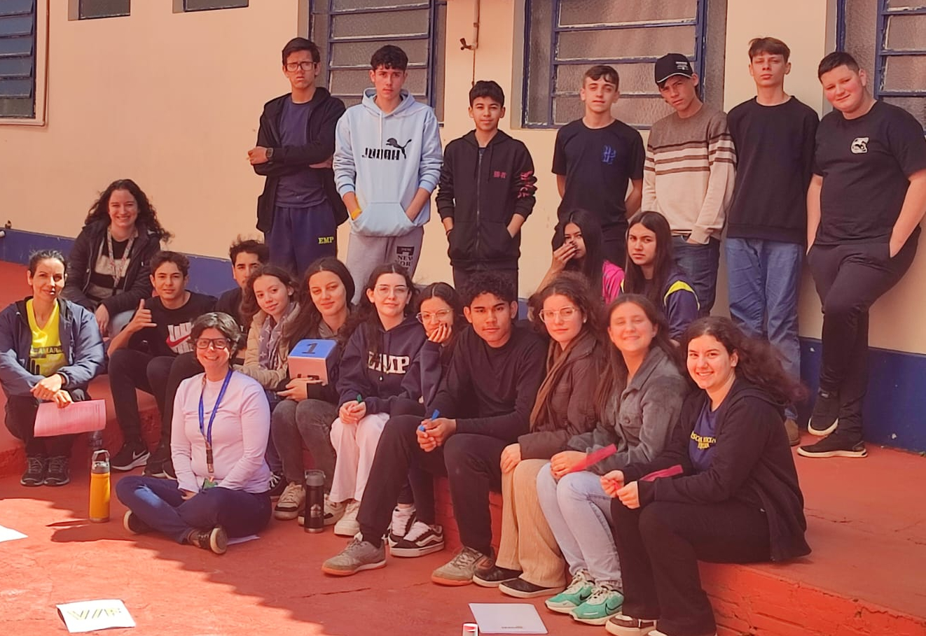 Alunos da Escola Municipal Pejuçara participam de atividade alusiva ao Setembro Amarelo