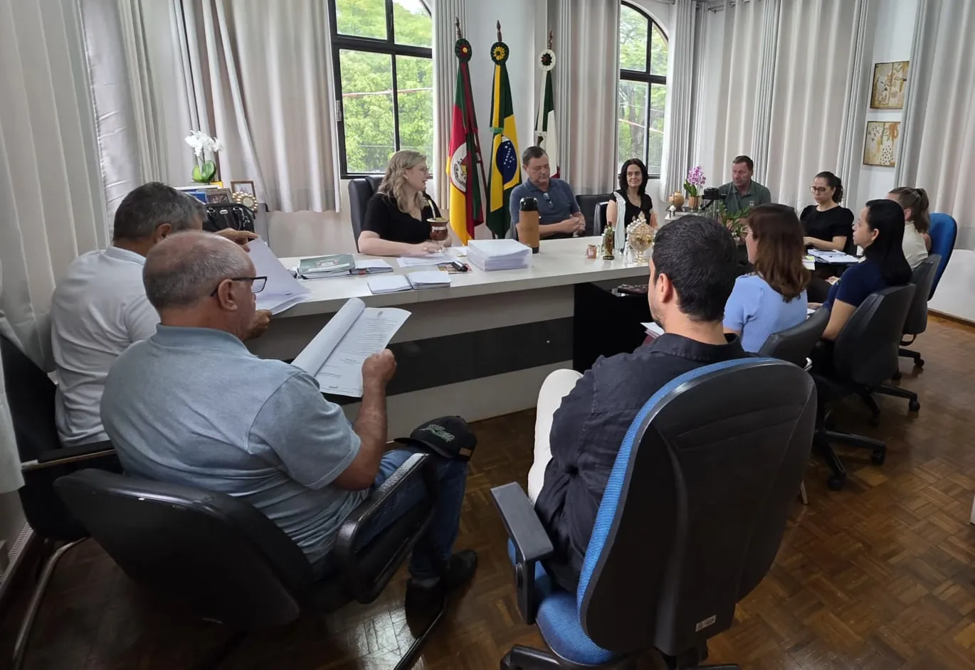 Executivo Municipal define ajustes diante da alta no custo dos combustíveis 