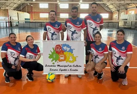 Equipes disputam segundo dia de jogos do Campeonato Municipal de Voleibol Misto