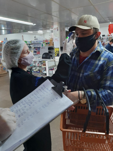 Barreiras sanitárias são realizadas na chegada a Pejuçara