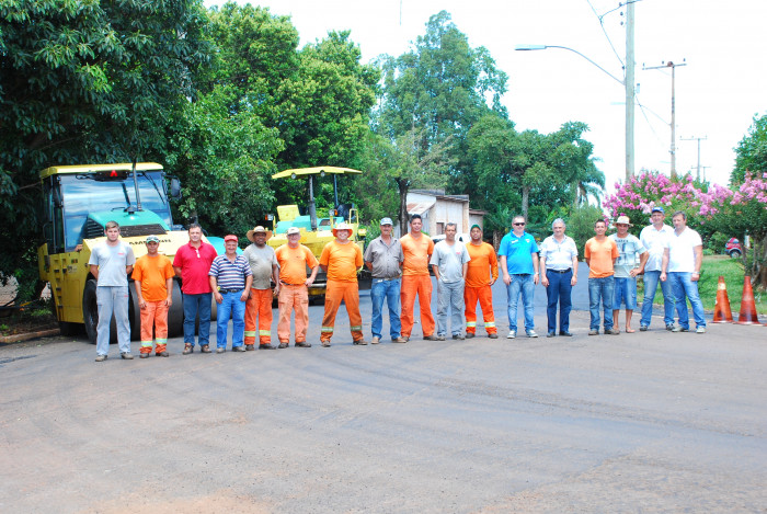 ASFALTO CHEGOU NA VILA ZAMBERLAN