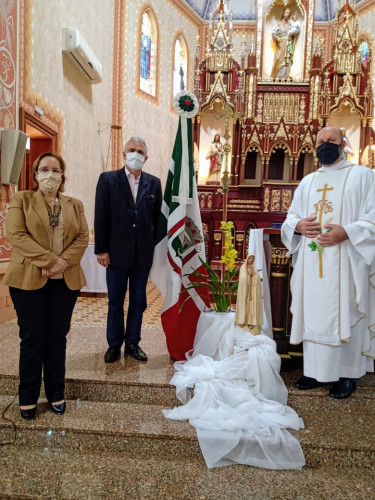 Prefeito participa de missa de ação de graças pelo aniversário de 54 anos de Pejuçara 