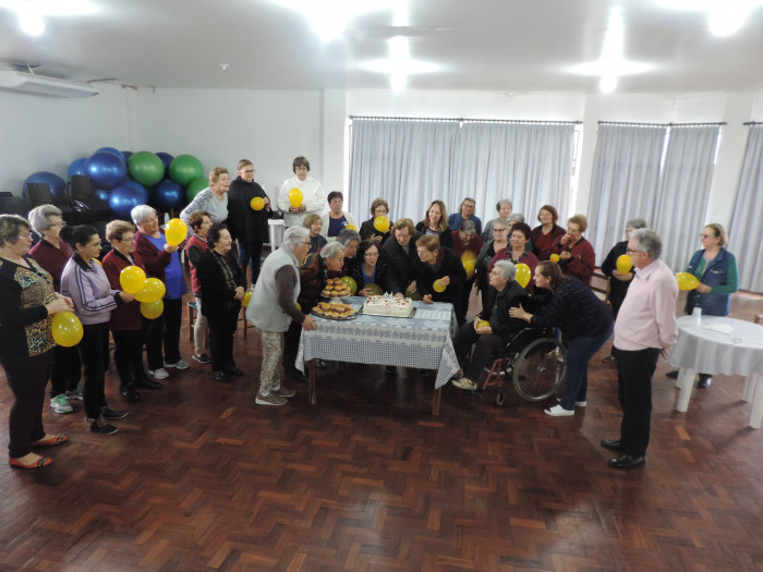 Grupo da 3ª idade Girassol completa 24 anos