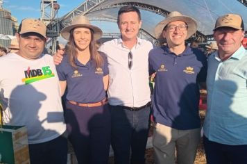 Vice-prefeito João Luiz participa da Abertura da Colheita do trigo no RS