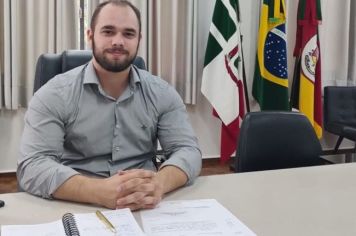 Matheus Perlin segue até esta sexta-feira à frente do executivo 