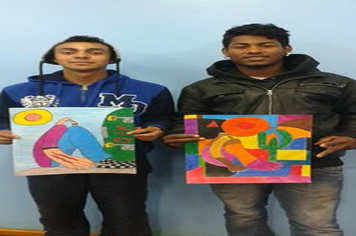 Classe de Aceleração realiza releituras na disciplina de Artes.