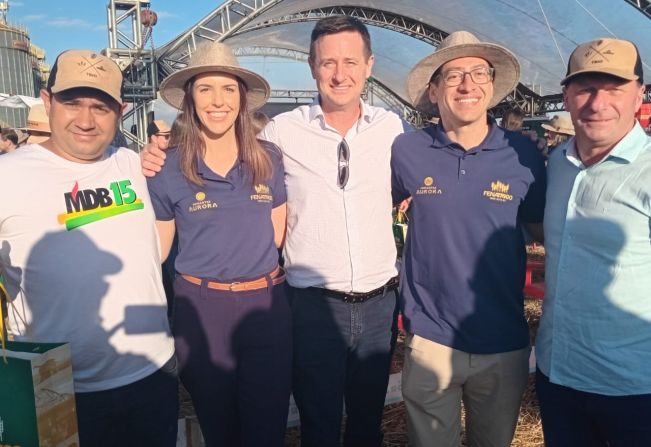 Vice-prefeito João Luiz participa da Abertura da Colheita do trigo no RS