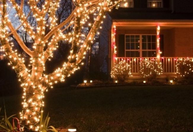 Natal Participativo 2024: Administração Municipal convida comunidade a iluminar suas casas neste Natal