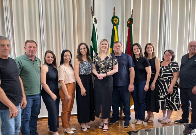 Reunião de alinhamento com Secretariado da gestão 2025-2028