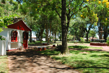 Administração investe na revitalização da Praça Visconde de Rio Branco