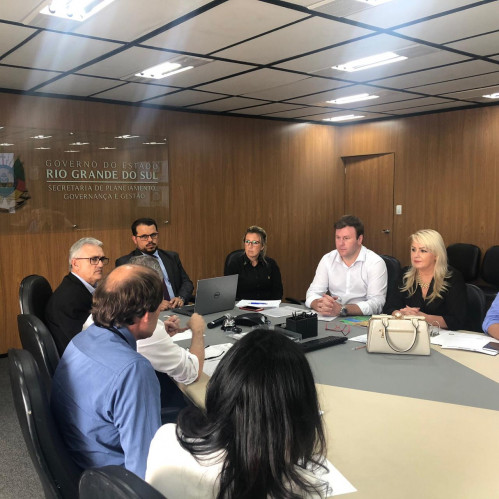 Buzzatti apresenta demandas da Agconp em audiência na Capital