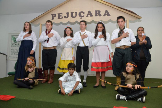 Momento Cultural e Homenagens - Pejuçara 49 ANOS