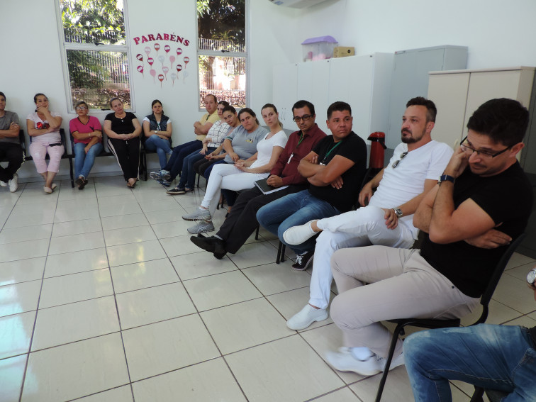 Emoção marca despedida de médico do ESF